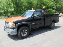 2005 GMC Sierra 3500 Utility Truck