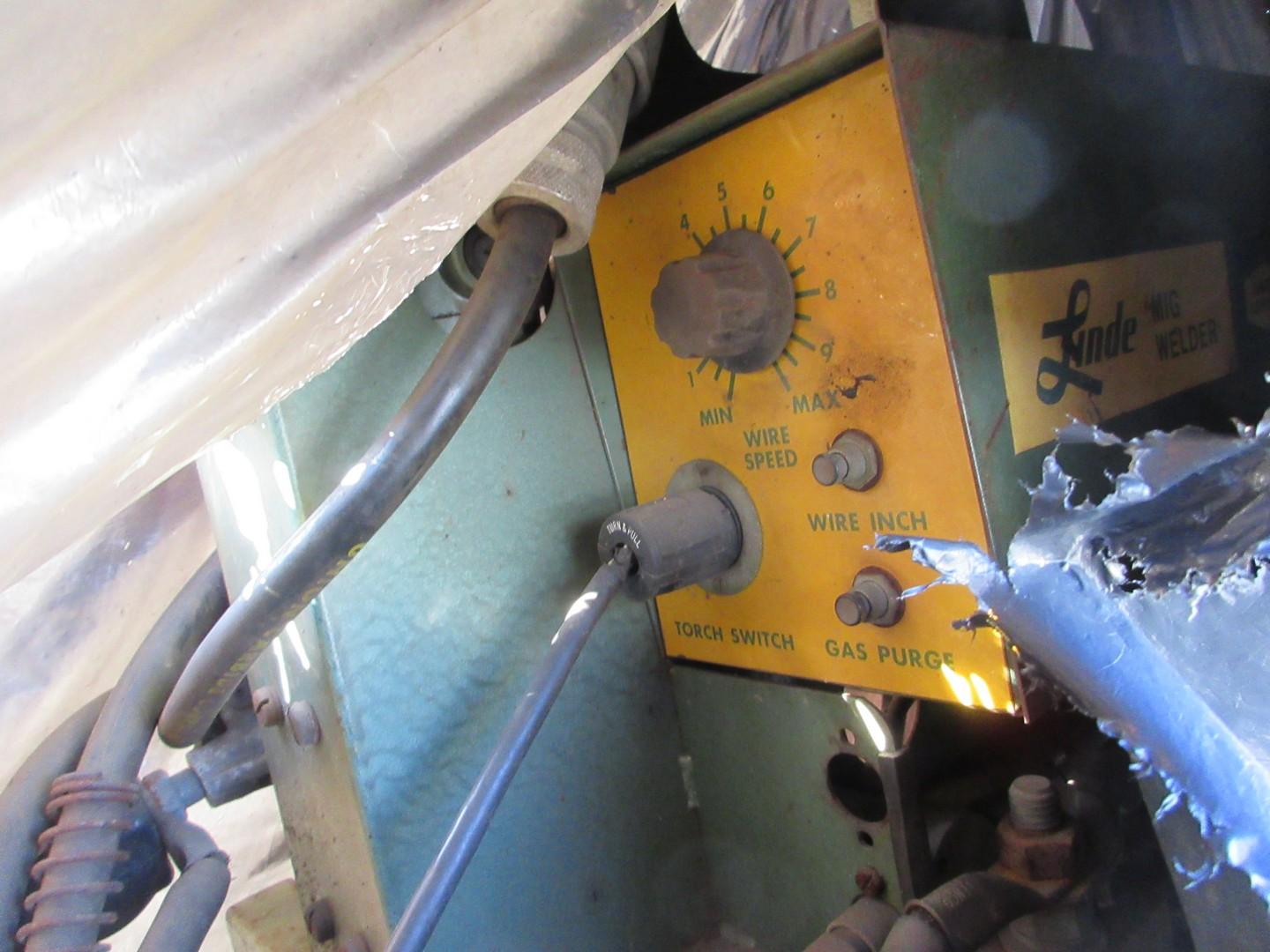 LINDE VI-252 WELDER