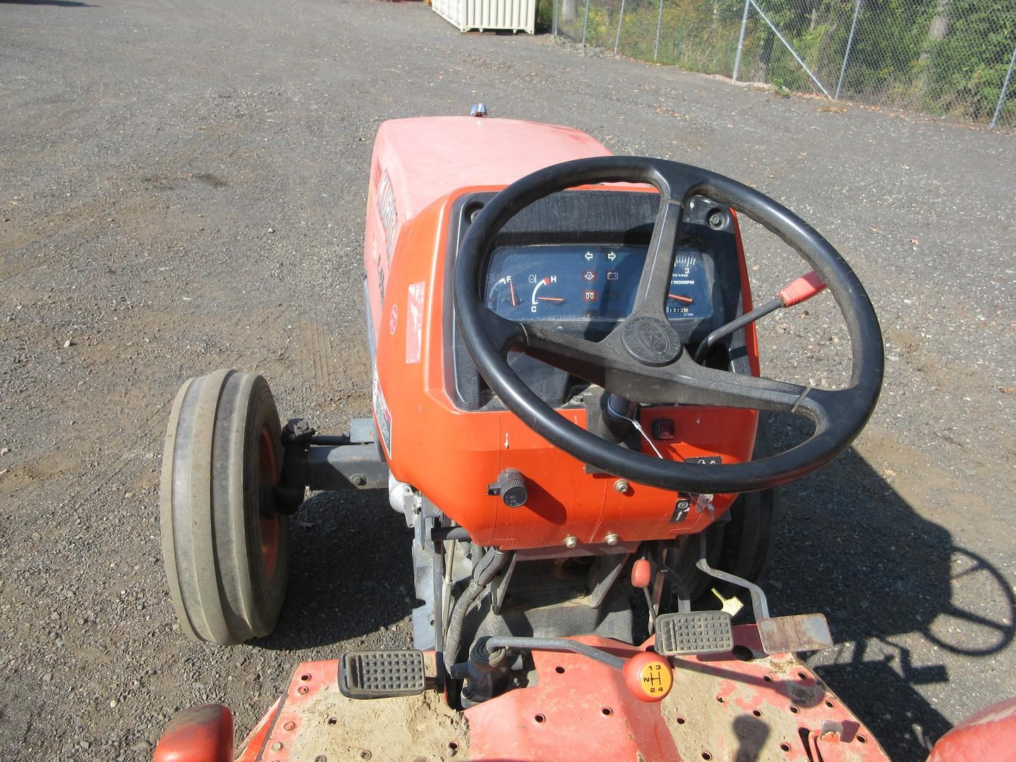 KUBOTA L4400E TRACTOR