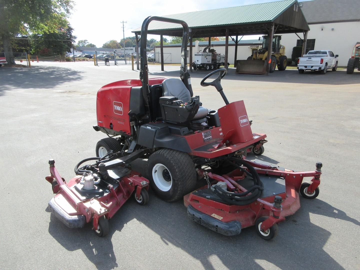 2016 TORO GROUNDSMASTER 4000D MOWER