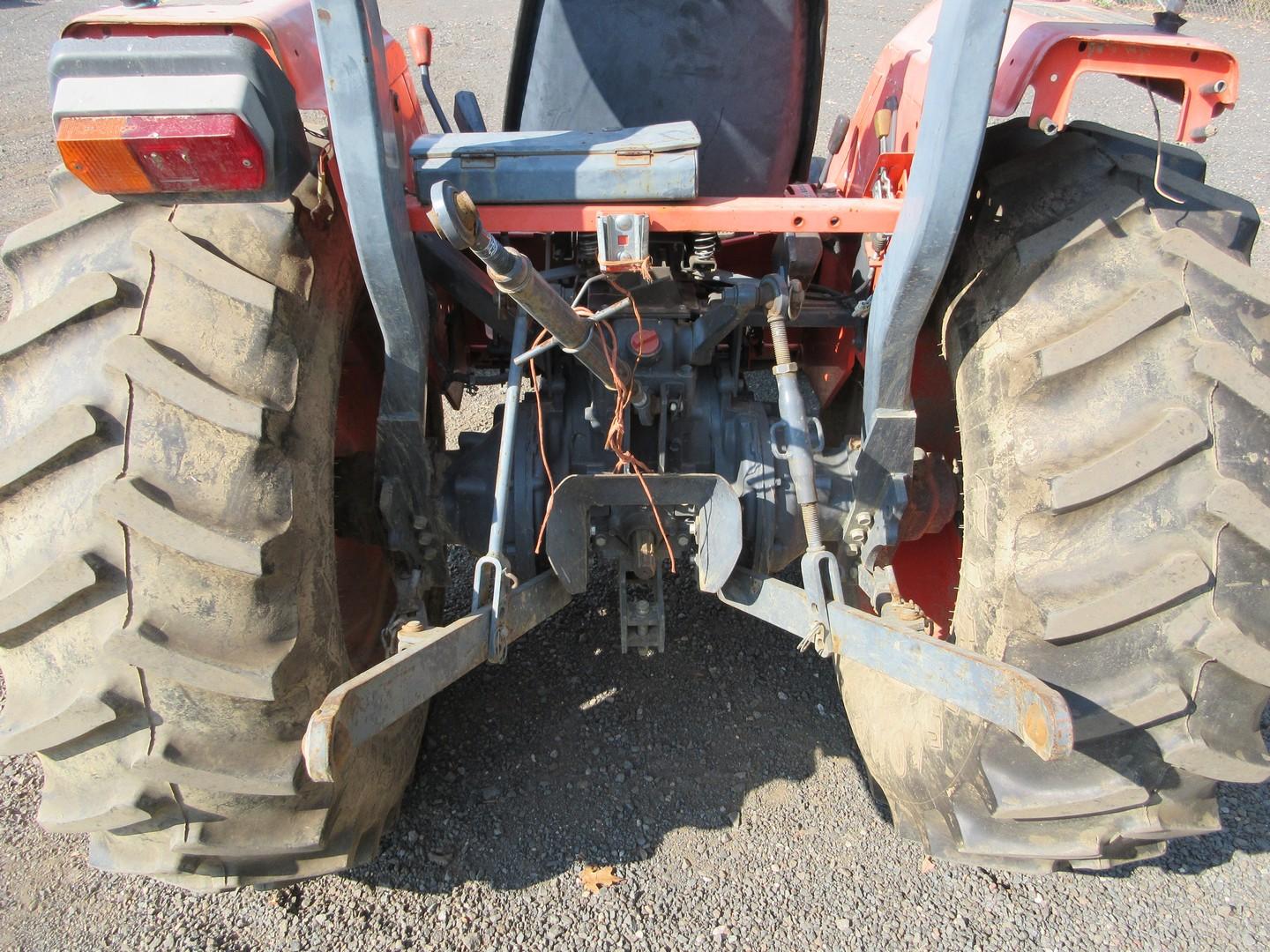 KUBOTA L4400E TRACTOR