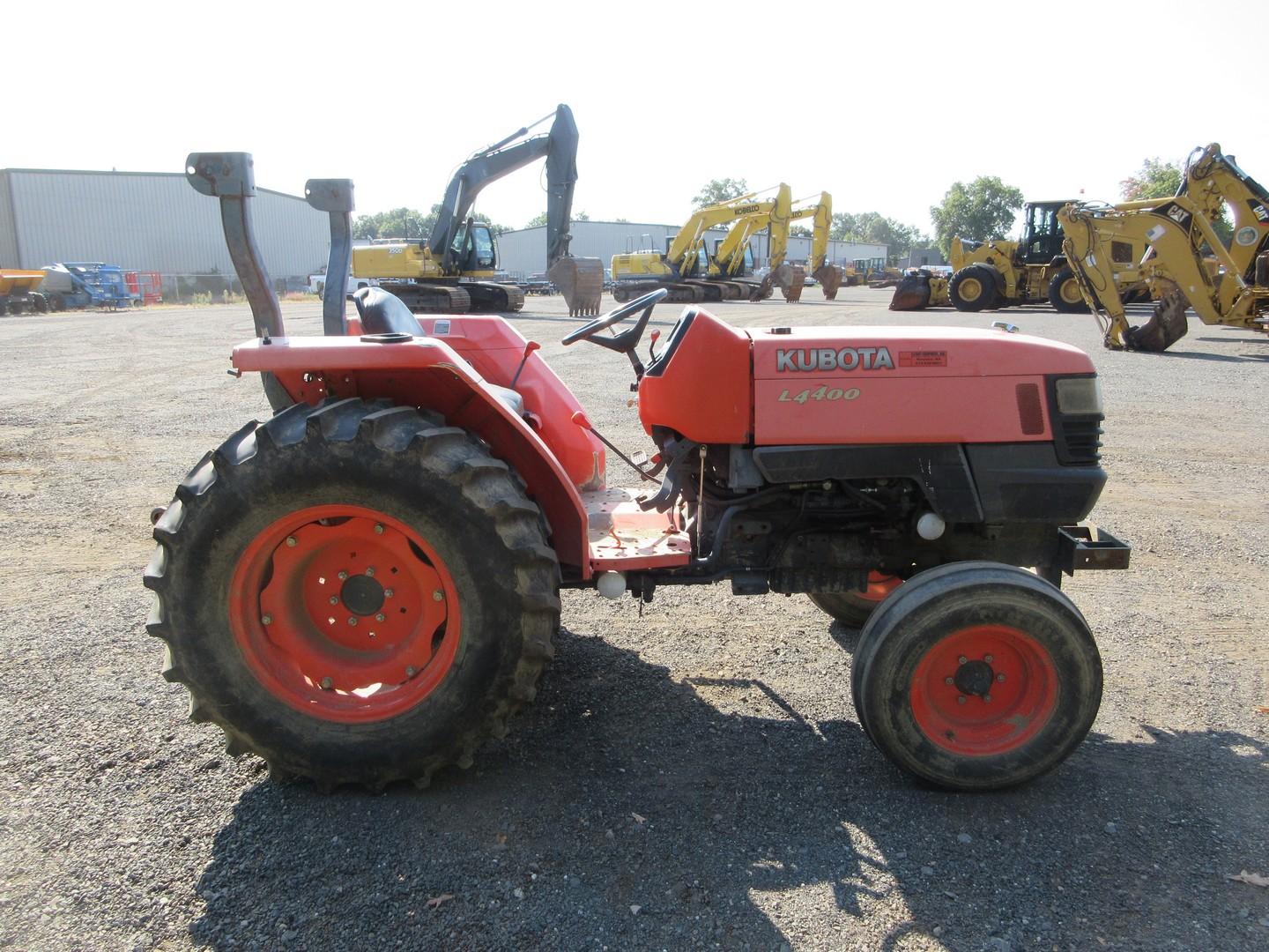 KUBOTA L4400E TRACTOR