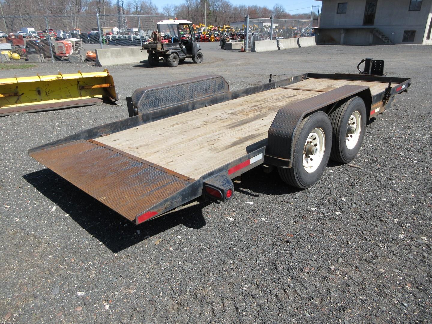2005 CAM 19' T/A TILT DECK TRAILER