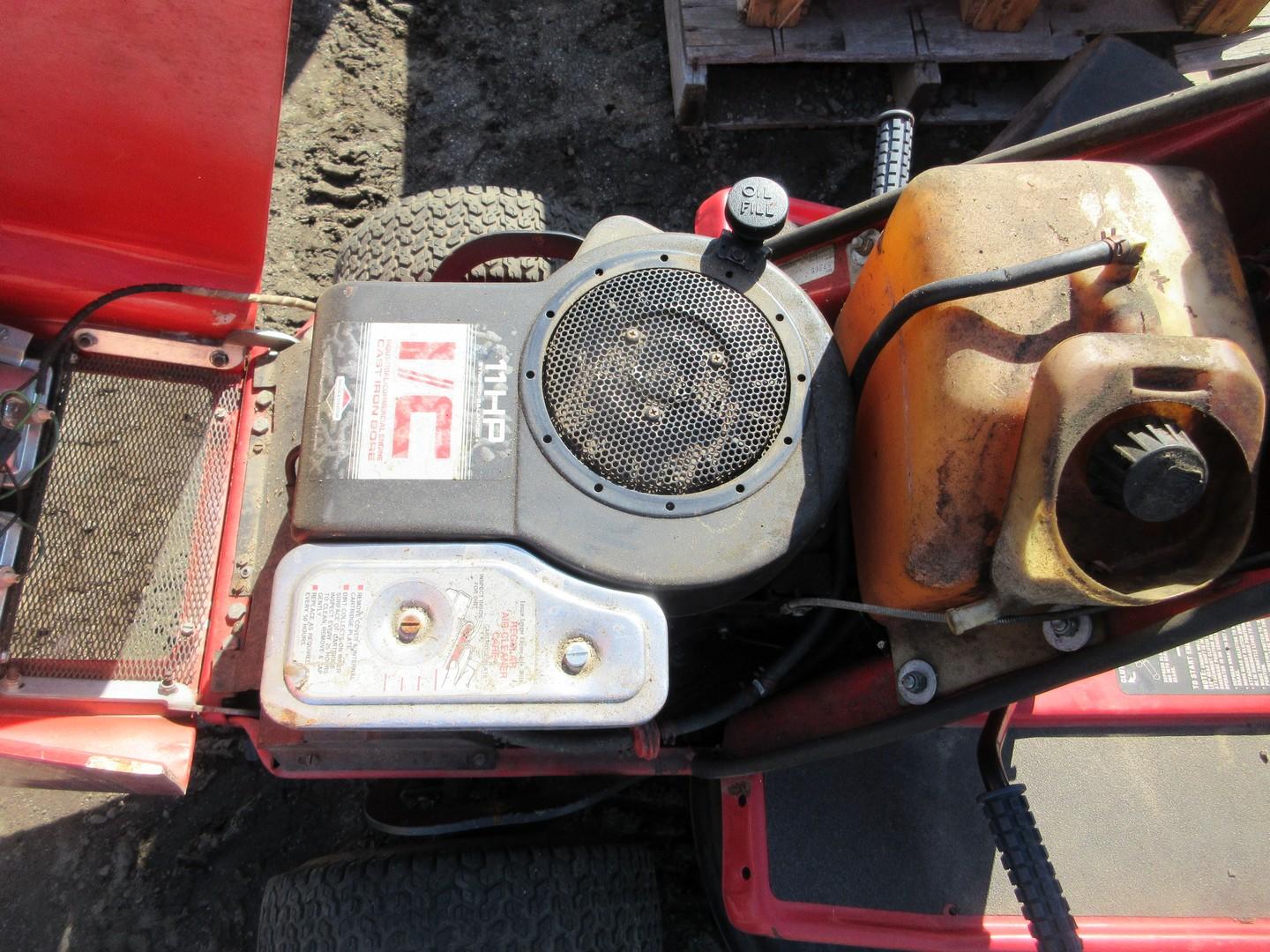 TORO RIDE ON GARDEN TRACTOR