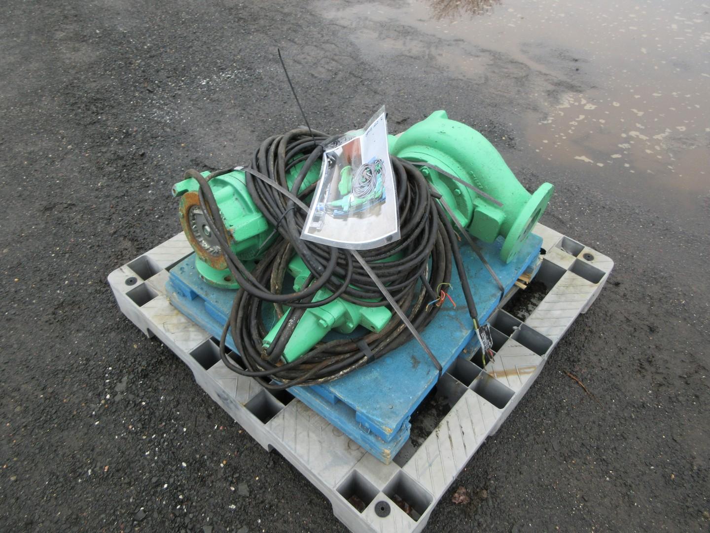 (2) SUBMERSIBLE PUMPS