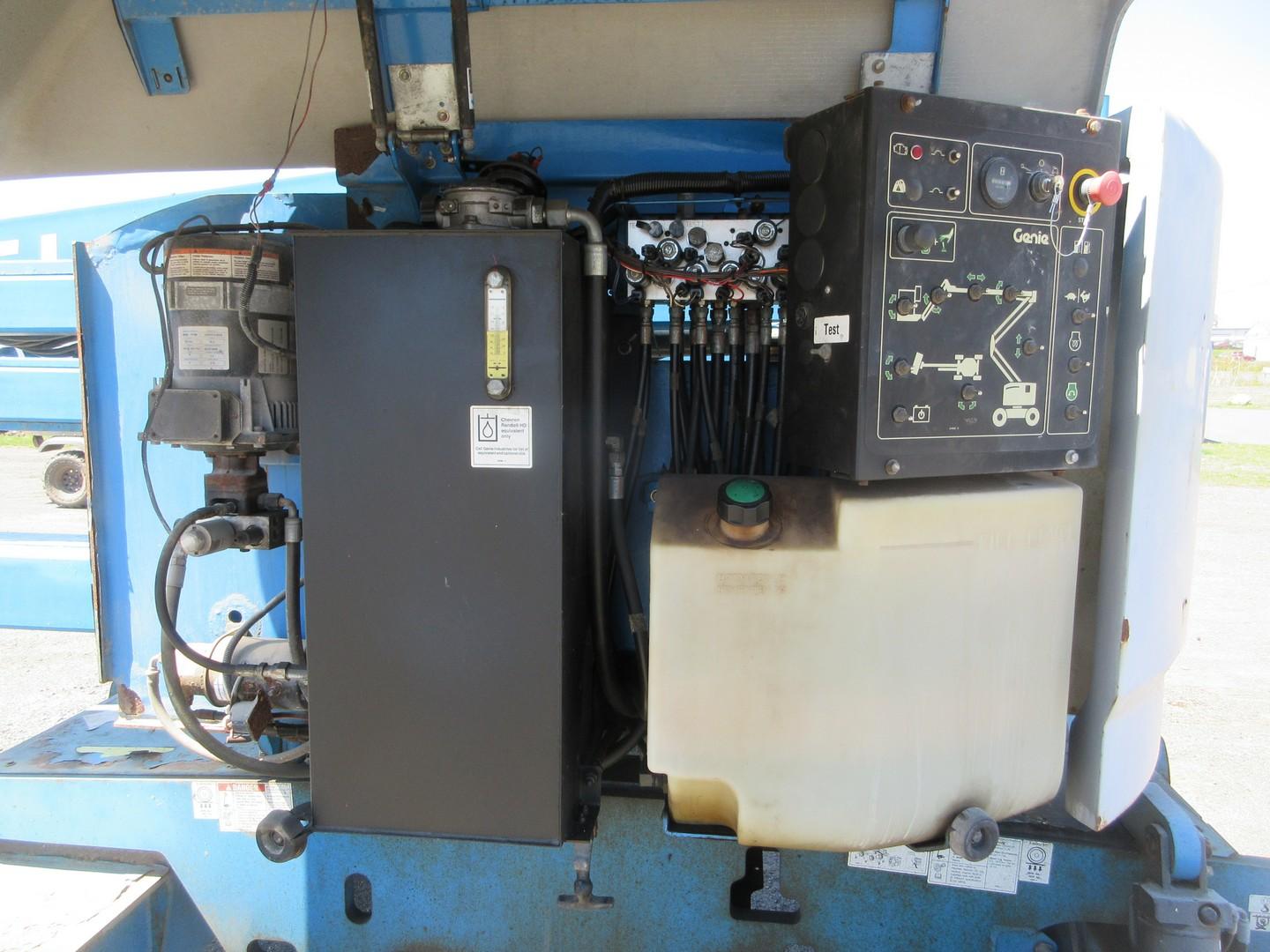 2014 GENIE Z-45/25J BOOM LIFT