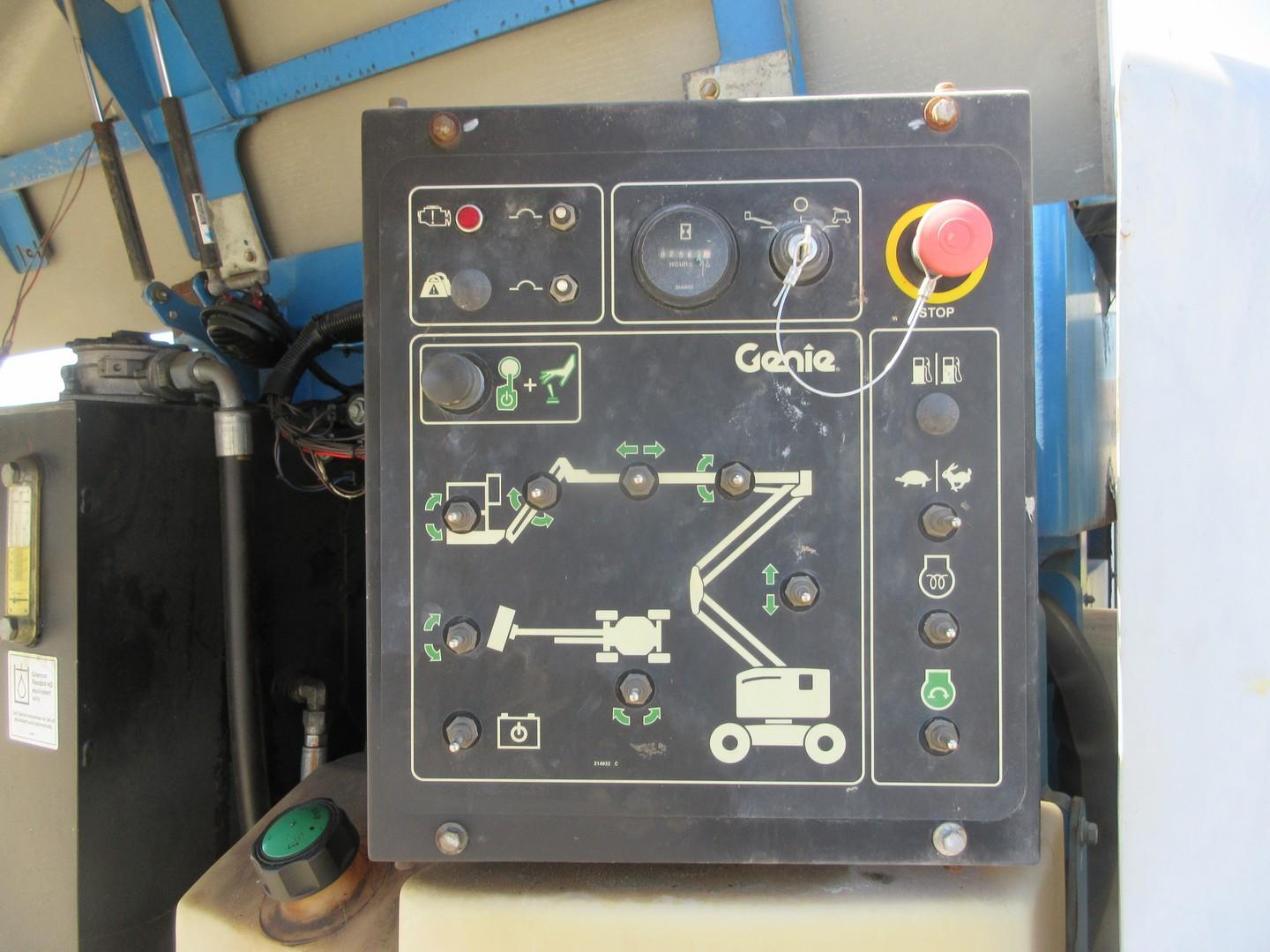 2014 GENIE Z-45/25J BOOM LIFT