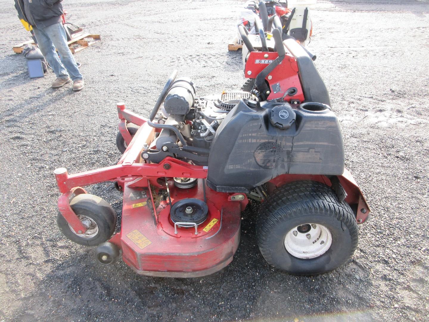 EXMARK STANDER MOWER