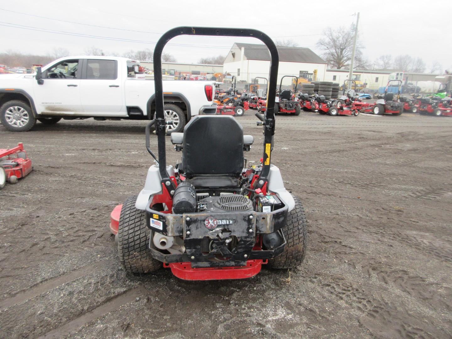 EXMARK LAZER Z ZERO TURN MOWER