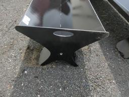 STEEL CATTLE FEEDER