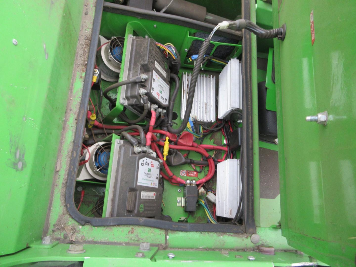 (2) MEAN GREEN CXR ZERO TURN MOWERS