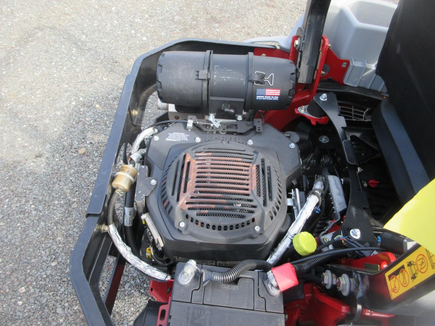 EXMARK LAZER Z ZERO TURN MOWER