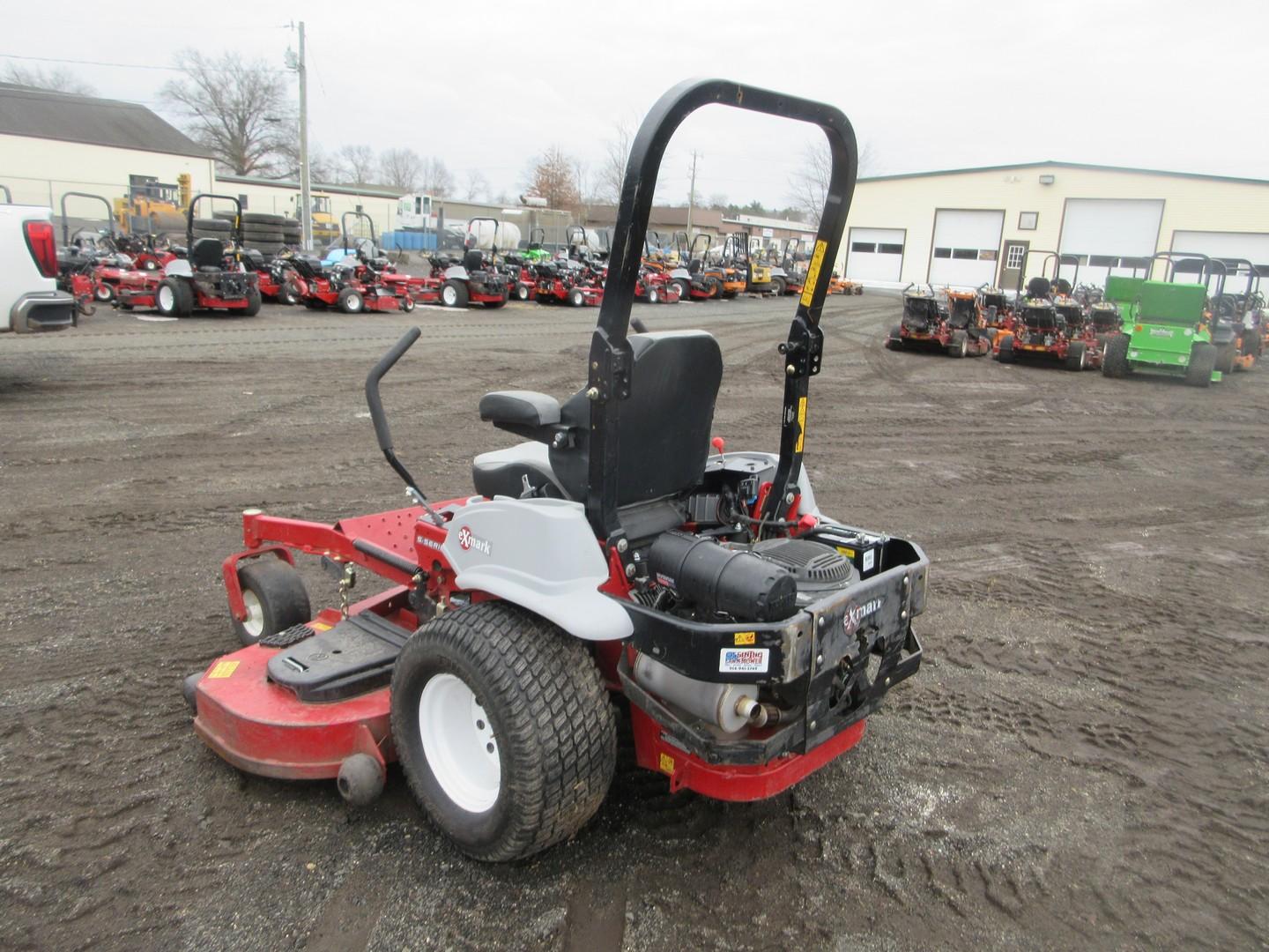 EXMARK LAZER Z ZERO TURN MOWER