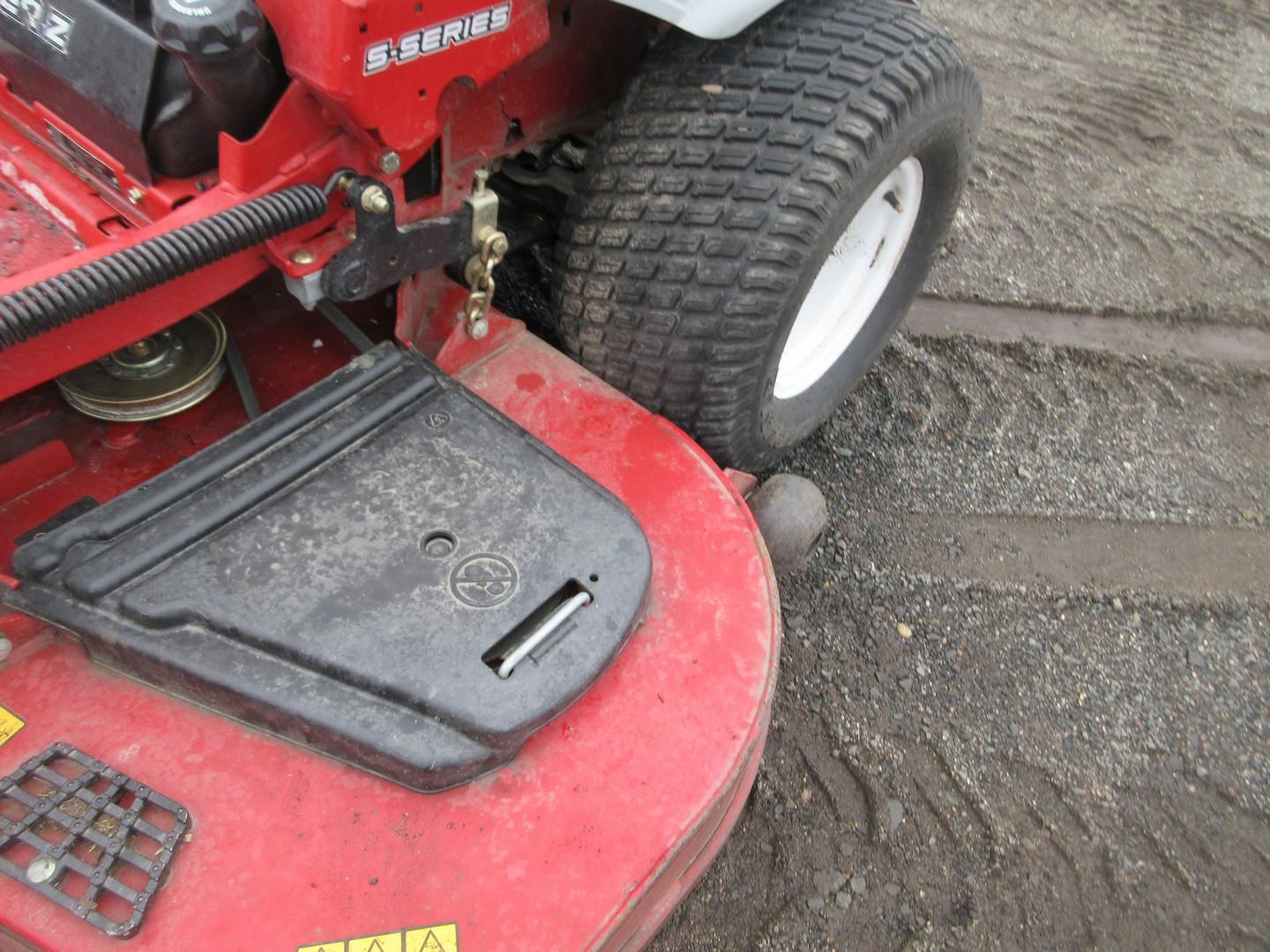 EXMARK LAZER Z ZERO TURN MOWER