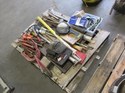 QUANTITY OF ASSORTED HAND TOOLS