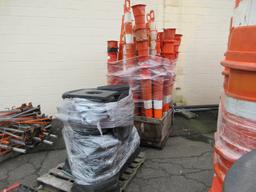 QUANTITY OF CANDLESTICK TRAFFIC CONES