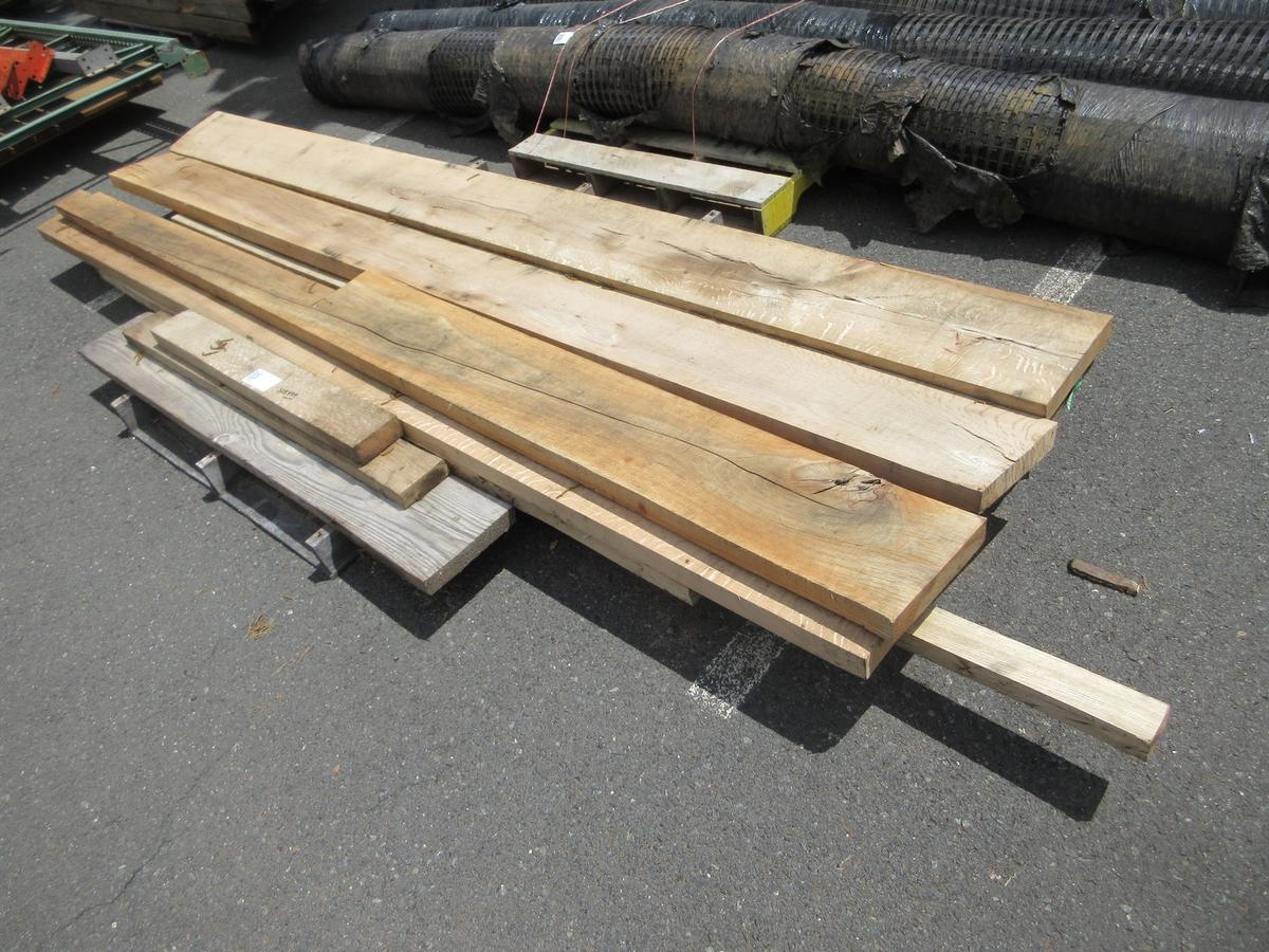 QUANTITY OF HARDWOOD PLANKS