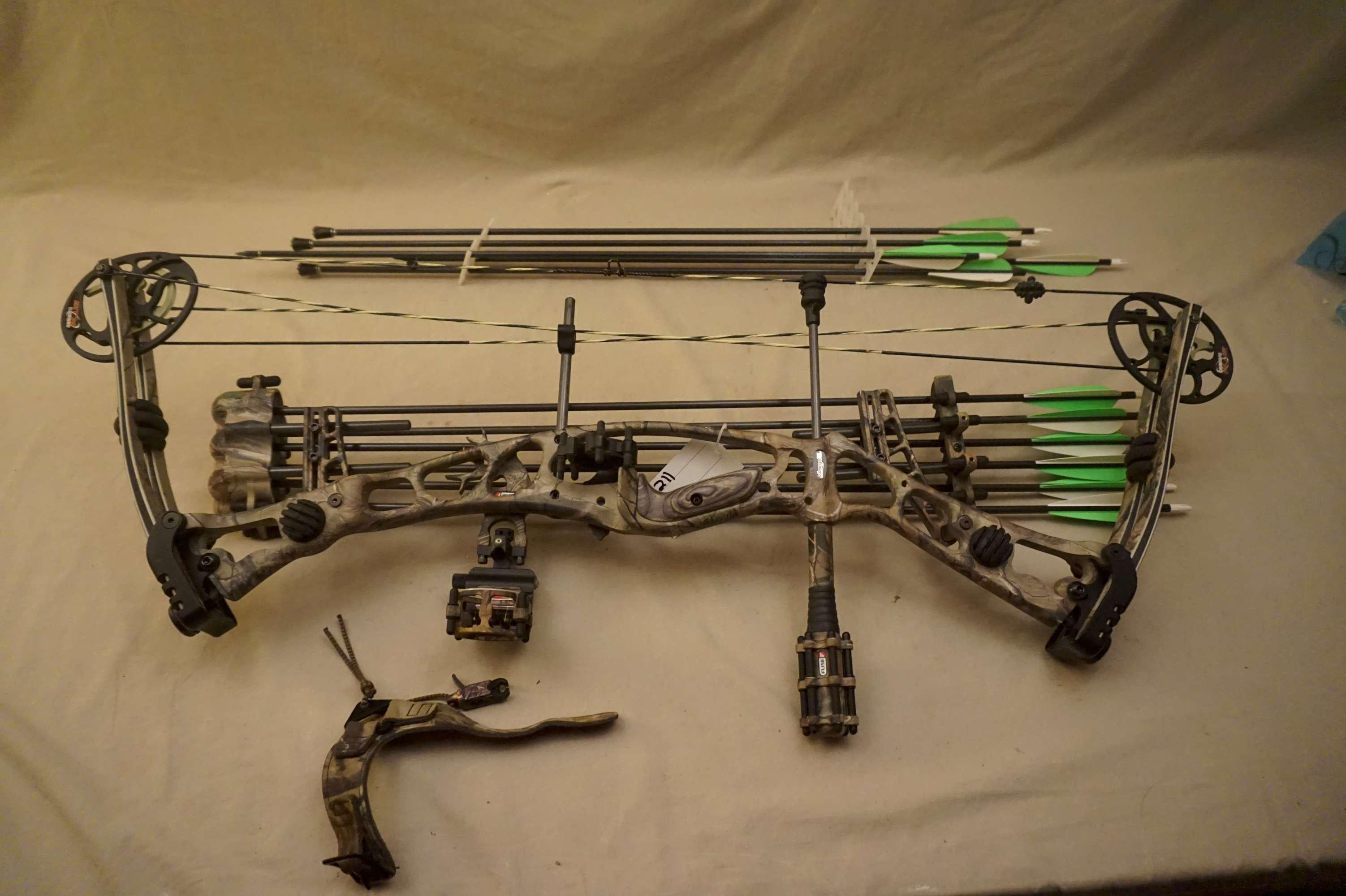 Hoyt Katera XL 5-Layer Lamination Compound Bow