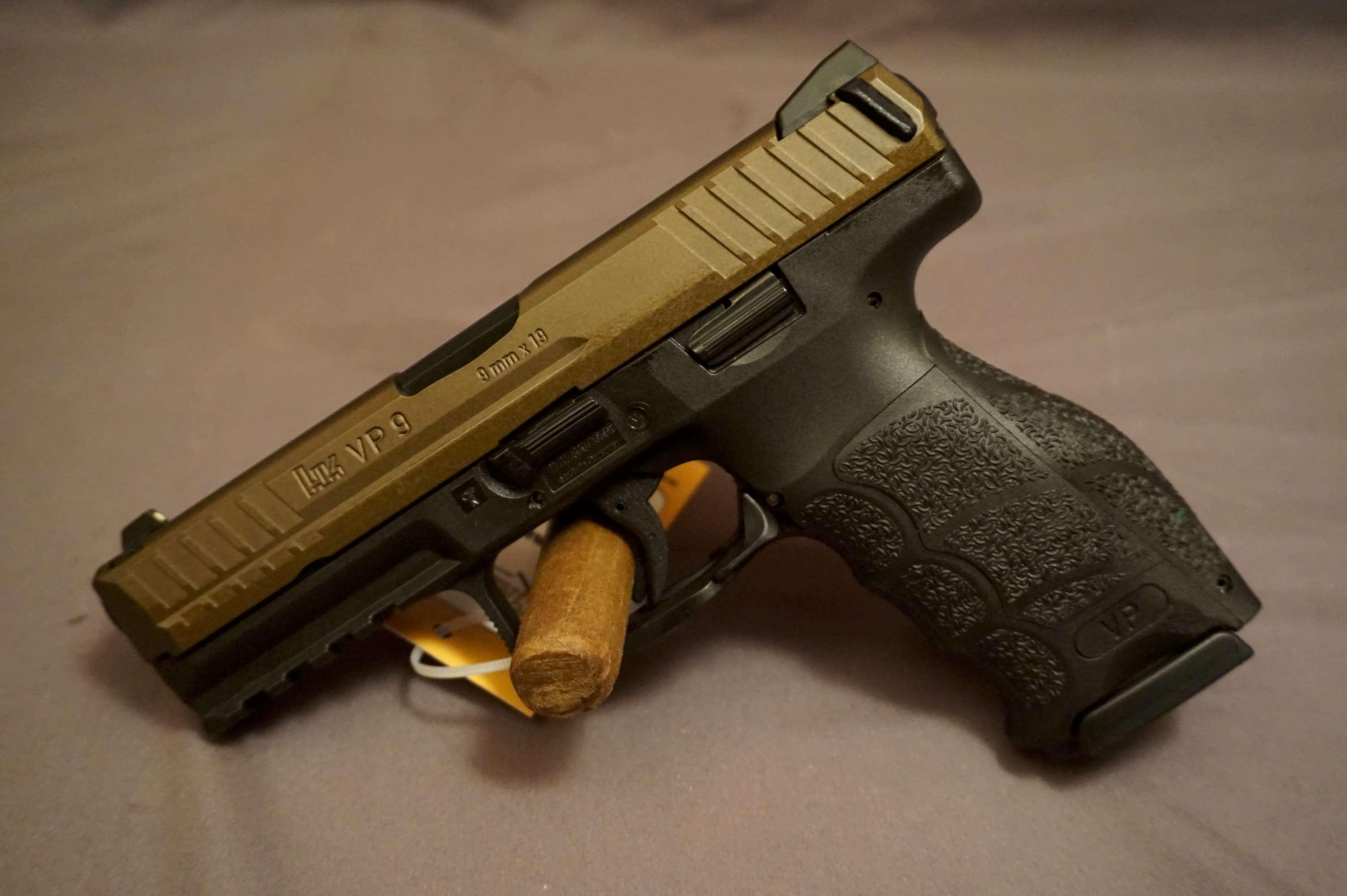 HK M. VB9 9mm Semi-auto Pistol