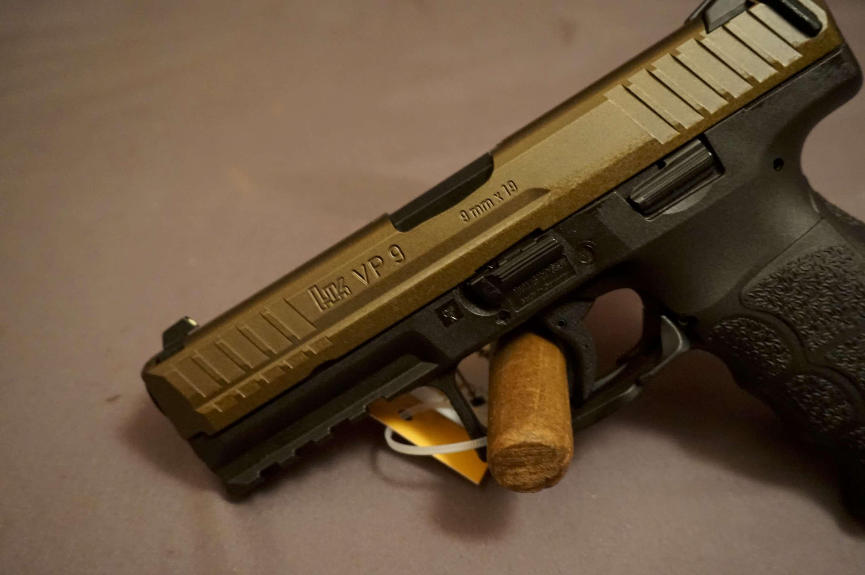 HK M. VB9 9mm Semi-auto Pistol