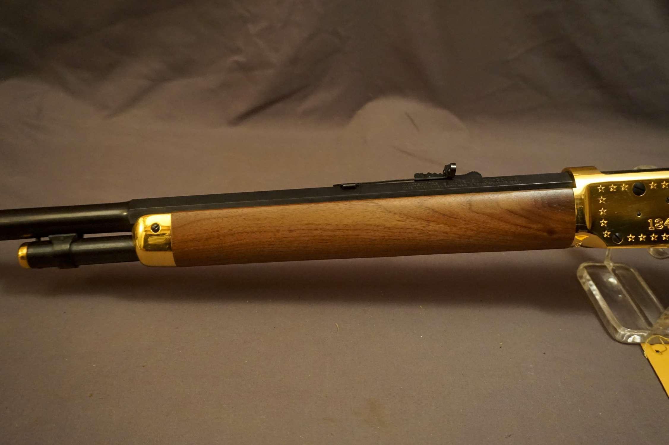 Winchester M. 94 .30-30 Under Six Flags Commemorative L/A Rifle