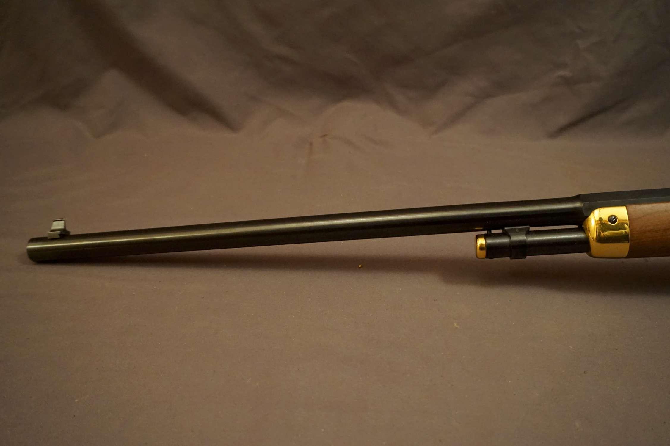 Winchester M. 94 .30-30 Under Six Flags Commemorative L/A Rifle