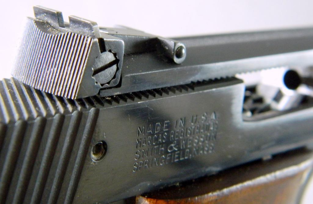 Smith & Wesson Model 41 .22 Caliber Semi-auto Pistol with Muzzle Compensator