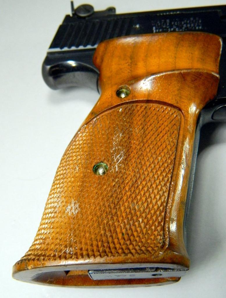Smith & Wesson Model 41 .22 Caliber Semi-auto Pistol