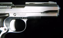Llama Model XV 22 Cal Semi-auto Pistol New in Box