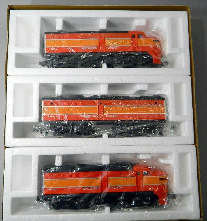 Lionel 3-Unit ALCO FA-2 Southern Pacific Triple Diesel Set