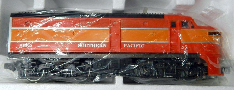 Lionel 3-Unit ALCO FA-2 Southern Pacific Triple Diesel Set