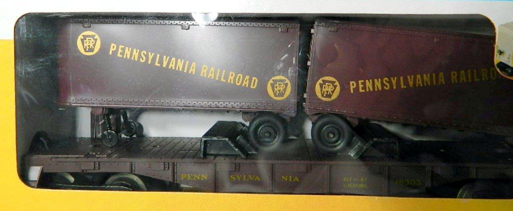 Lionel O & O27 Southern Pacific Piggyback and Penna Flat Cars with Trailers, and NYC Searchlight Car