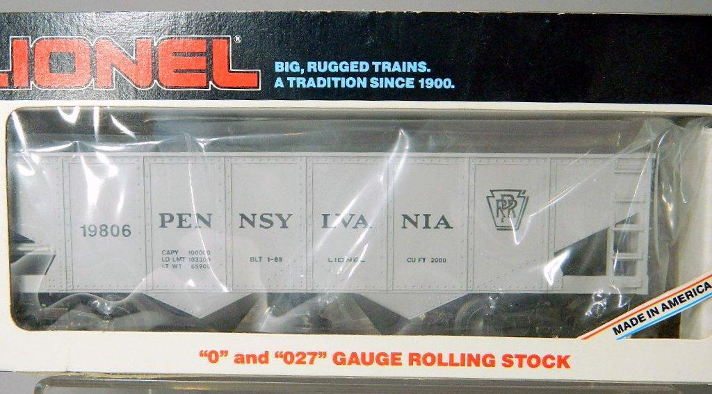 Lionel O and O27 Gauge Rolling Stock Cars