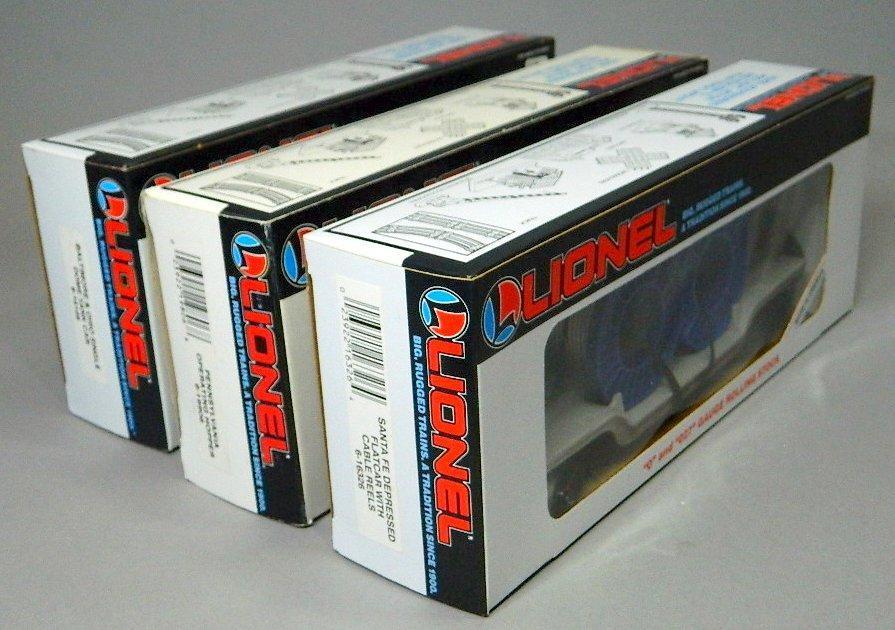 Lionel O and O27 Gauge Rolling Stock Cars