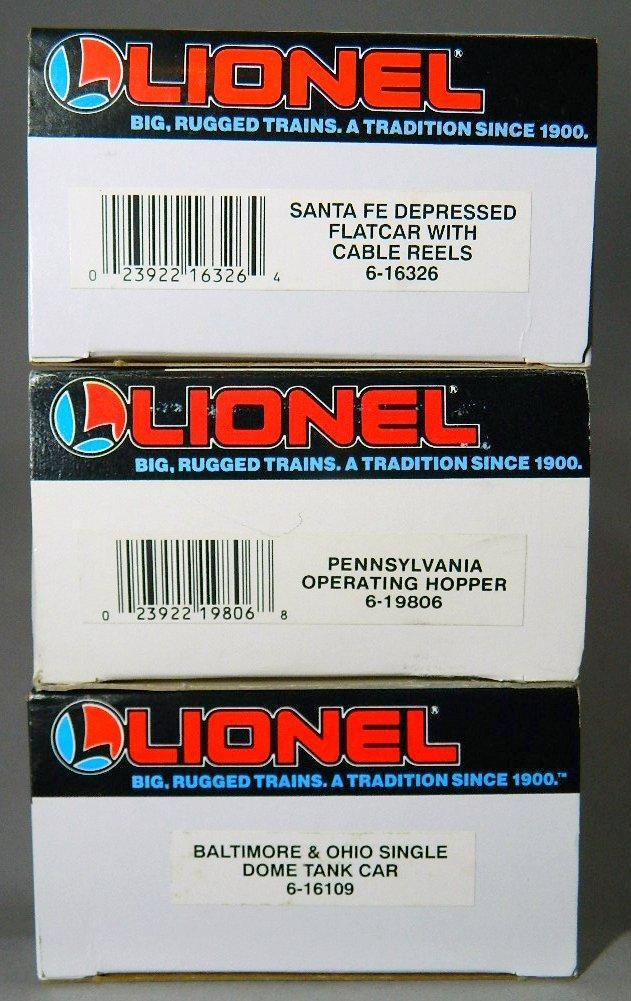 Lionel O and O27 Gauge Rolling Stock Cars