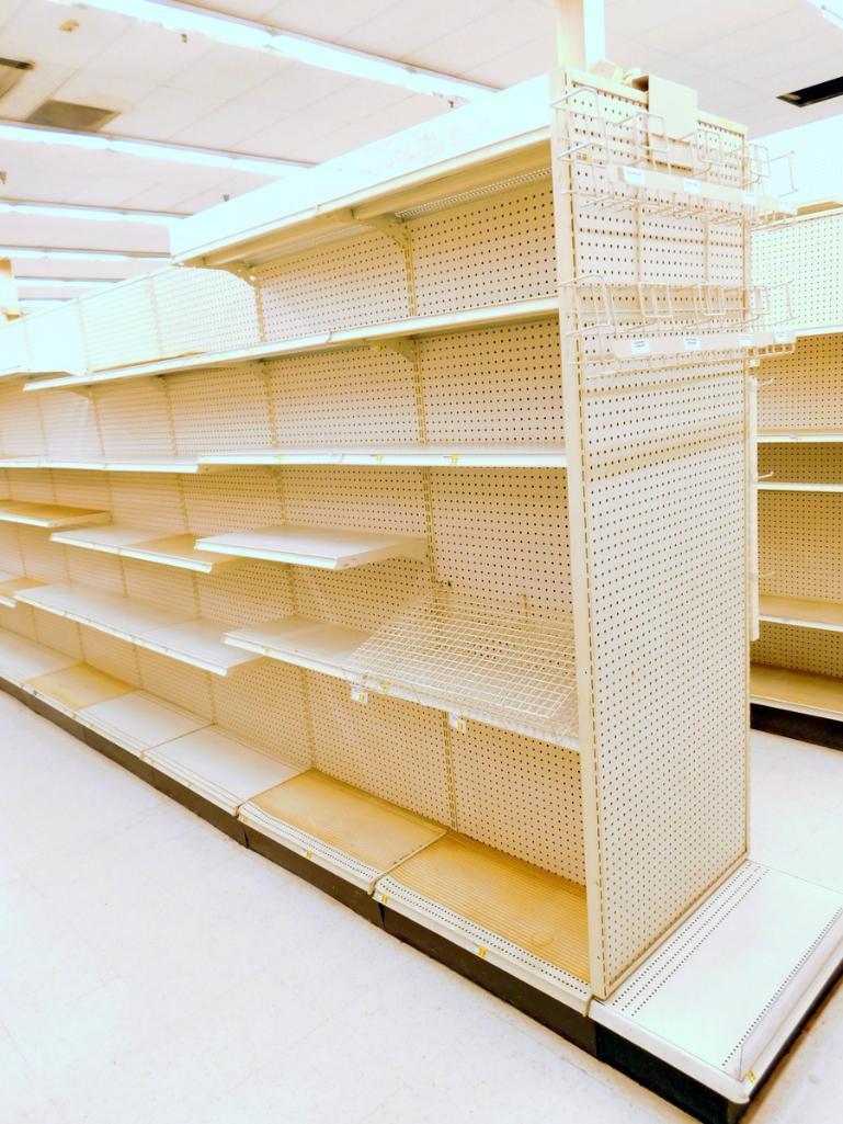 Gondola Shelving: Aisle Unit, 22'6" Long, 7 Bases, 23 Shelves
