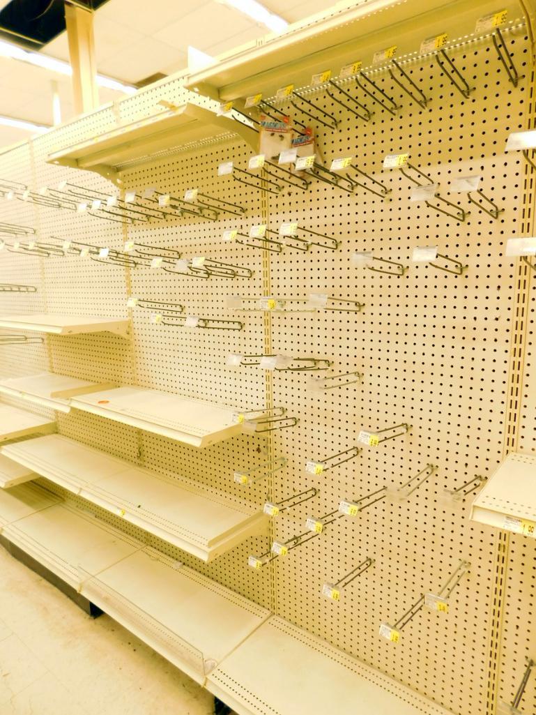 Gondola Shelving: 24' Long, 10 Bases, 1 Wire Display, 37 Shelves