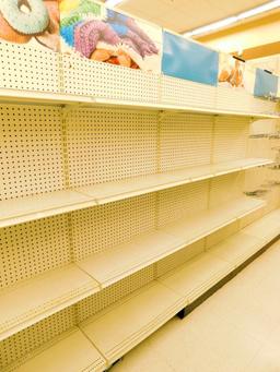 Gondola Shelving: Aisle Unit, 23'8" Long, 10 Bases, 39 Wire Displays, 51 Shelves
