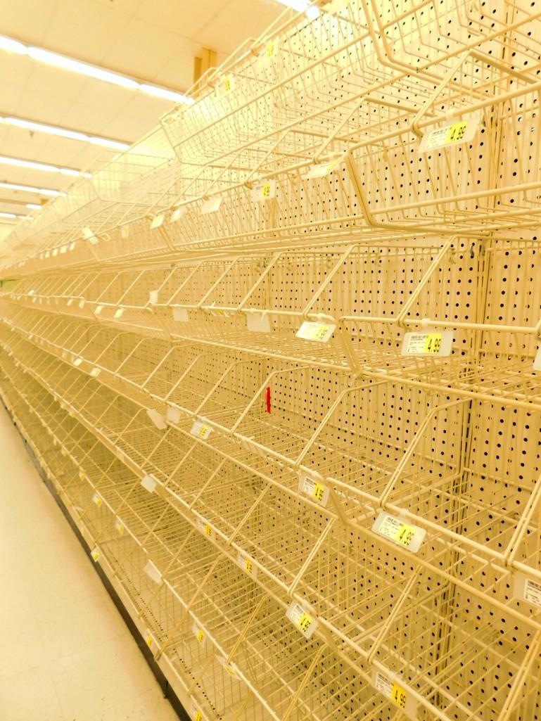 Gondola Shelving: Aisle Unit, 23'8" Long, 10 Bases, 135 Wire Displays, 4 Shelves
