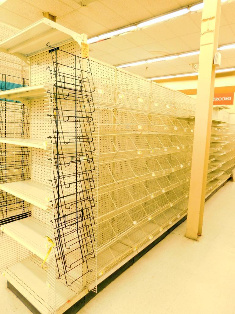 Gondola Shelving: Aisle Unit, 23'8" Long, 10 Bases, 104 Wire Displays, 32 Shelves