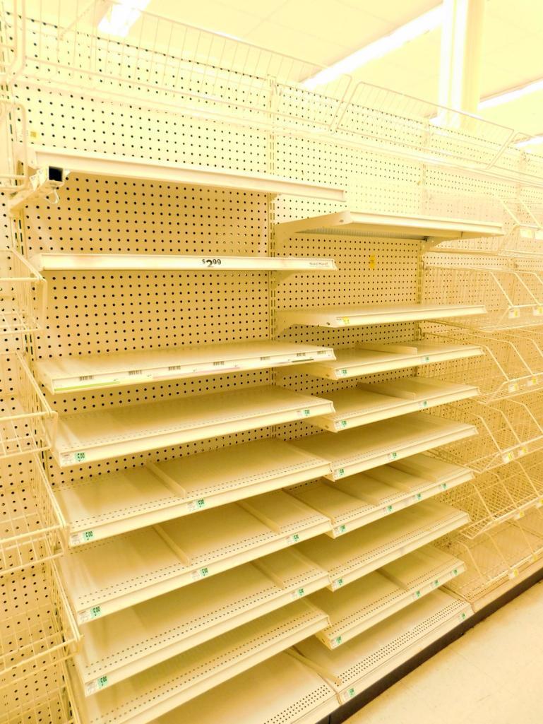 Gondola Shelving: Aisle Unit, 23'8" Long, 10 Bases, 104 Wire Displays, 32 Shelves