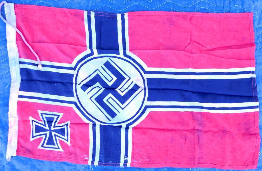 German WWII Army / Luftwaffe Combat Battle Flag