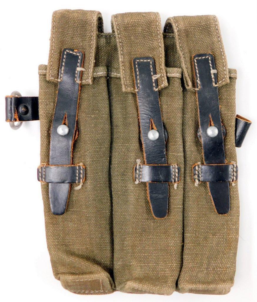 German WWII Smiser MP40 Machine Gun Clip Pouch