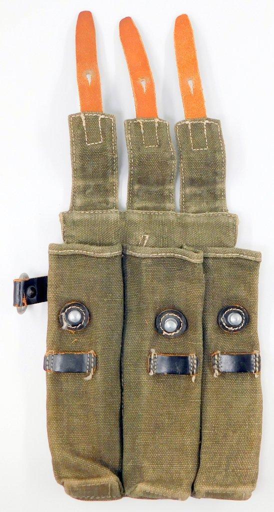 German WWII Smiser MP40 Machine Gun Clip Pouch