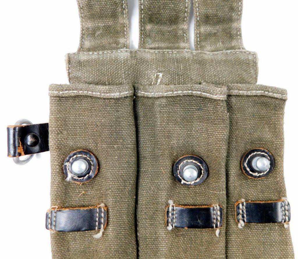 German WWII Smiser MP40 Machine Gun Clip Pouch