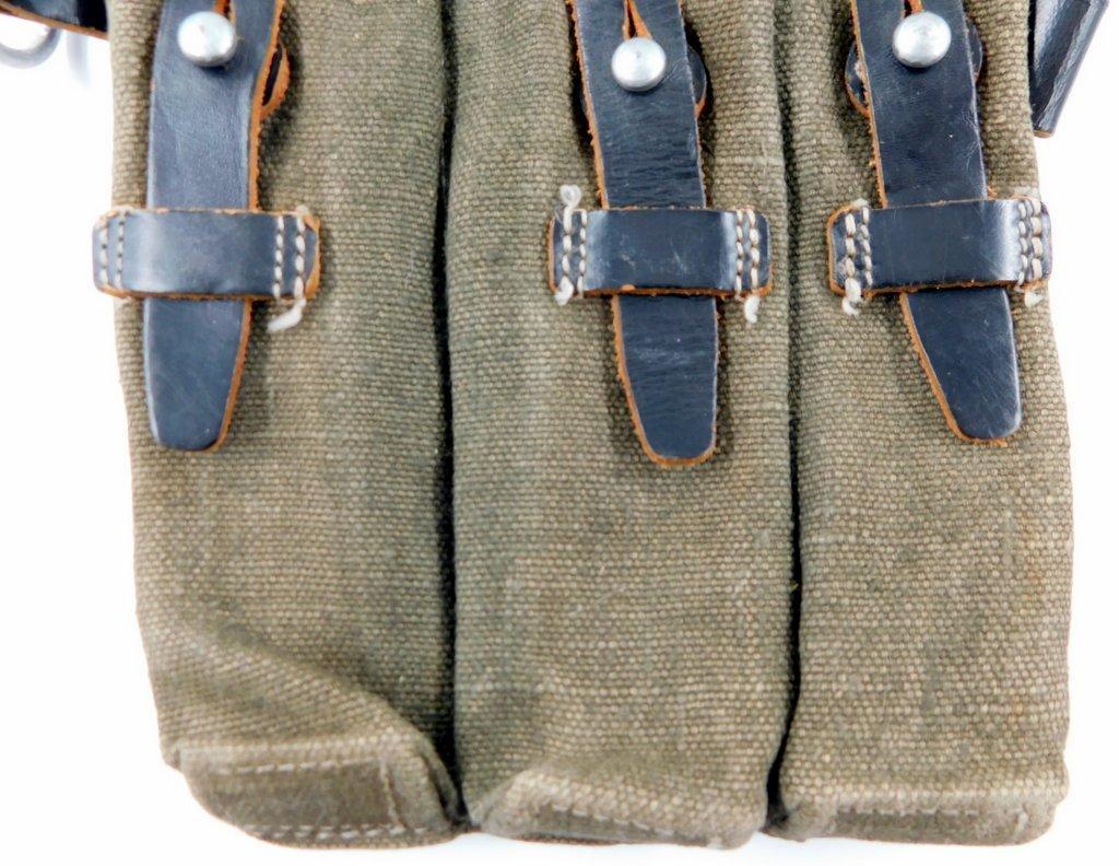 German WWII Smiser MP40 Machine Gun Clip Pouch