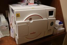 Tuttnauer Autoclave EZ9-Plus steam sterilizer