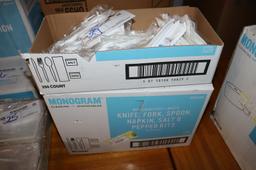 Case of wrapped to go silverware