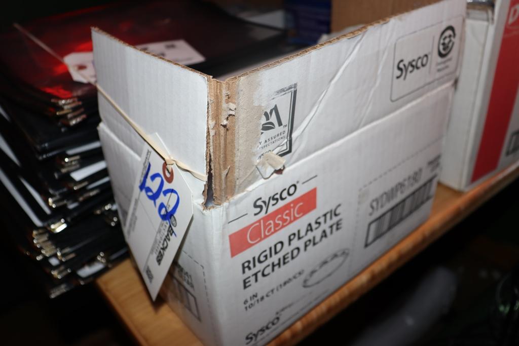 Case of Sysco 6" rigid clear plastic plates