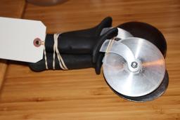 Times 3 - pizza cutters